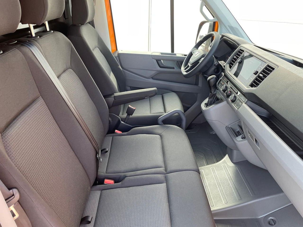 Furgón MAN TGE 3.180 Kasten L3H2 4x4 AUTOM ACC NAVI: foto 16