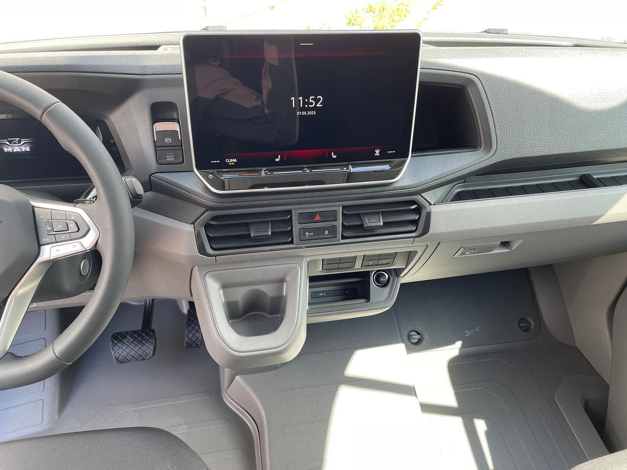 Furgón MAN TGE 3.180 L3H3 Kasten 4x4 CAMPER AHK ACC LED NAV: foto 15