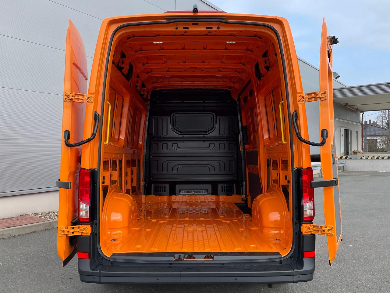 Coche MAN TGE 3.180 L3H3 Kasten STANDHZ ACC NAVI KAMERA: foto 11 Coche MAN TGE 3.180 L3H3 Kasten STANDHZ ACC NAVI KAMERA: foto 11