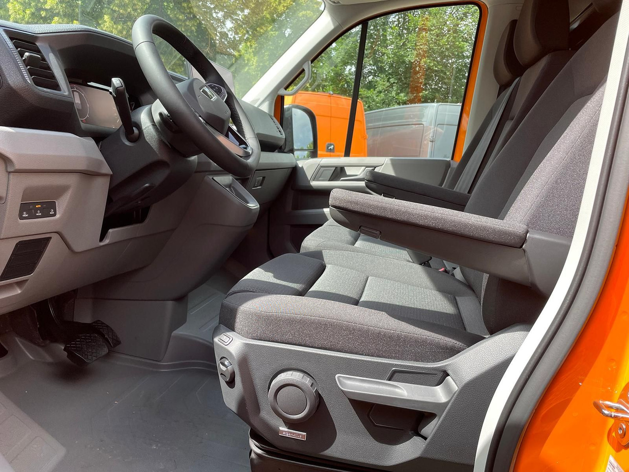 Coche MAN TGE 3.180 L3H3 Kasten STANDHZ ACC NAVI KAMERA: foto 12 Coche MAN TGE 3.180 L3H3 Kasten STANDHZ ACC NAVI KAMERA: foto 12