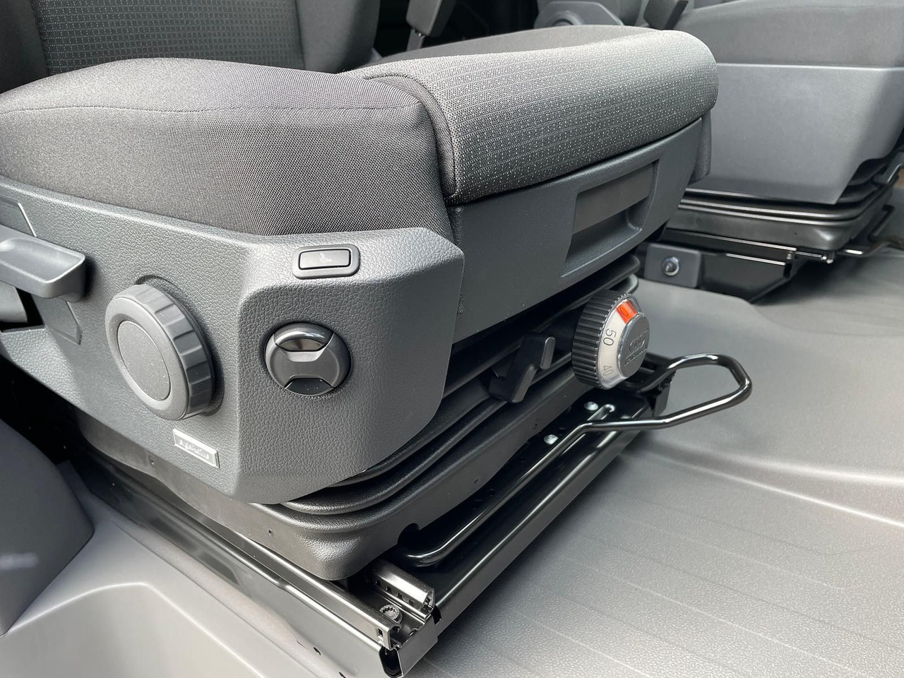 Furgón MAN TGE 3.180 L4H3 Kasten STANDHZ ACC LED SITZHZ: foto 16