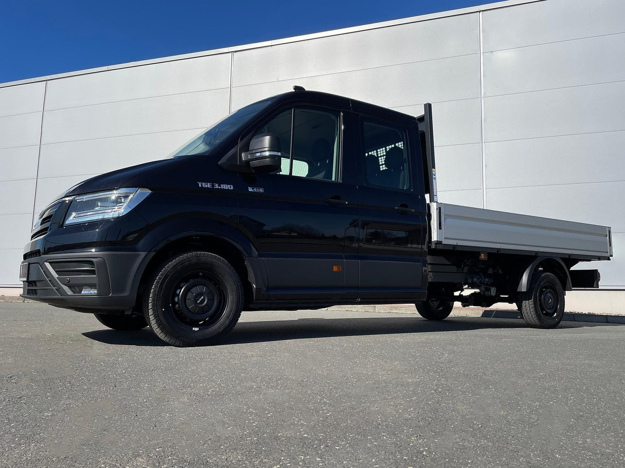 Furgoneta combi nuevo MAN TGE 3.180 Pritsche DOKA LR 4x4 ACC LED DIFF-SPER: foto 37