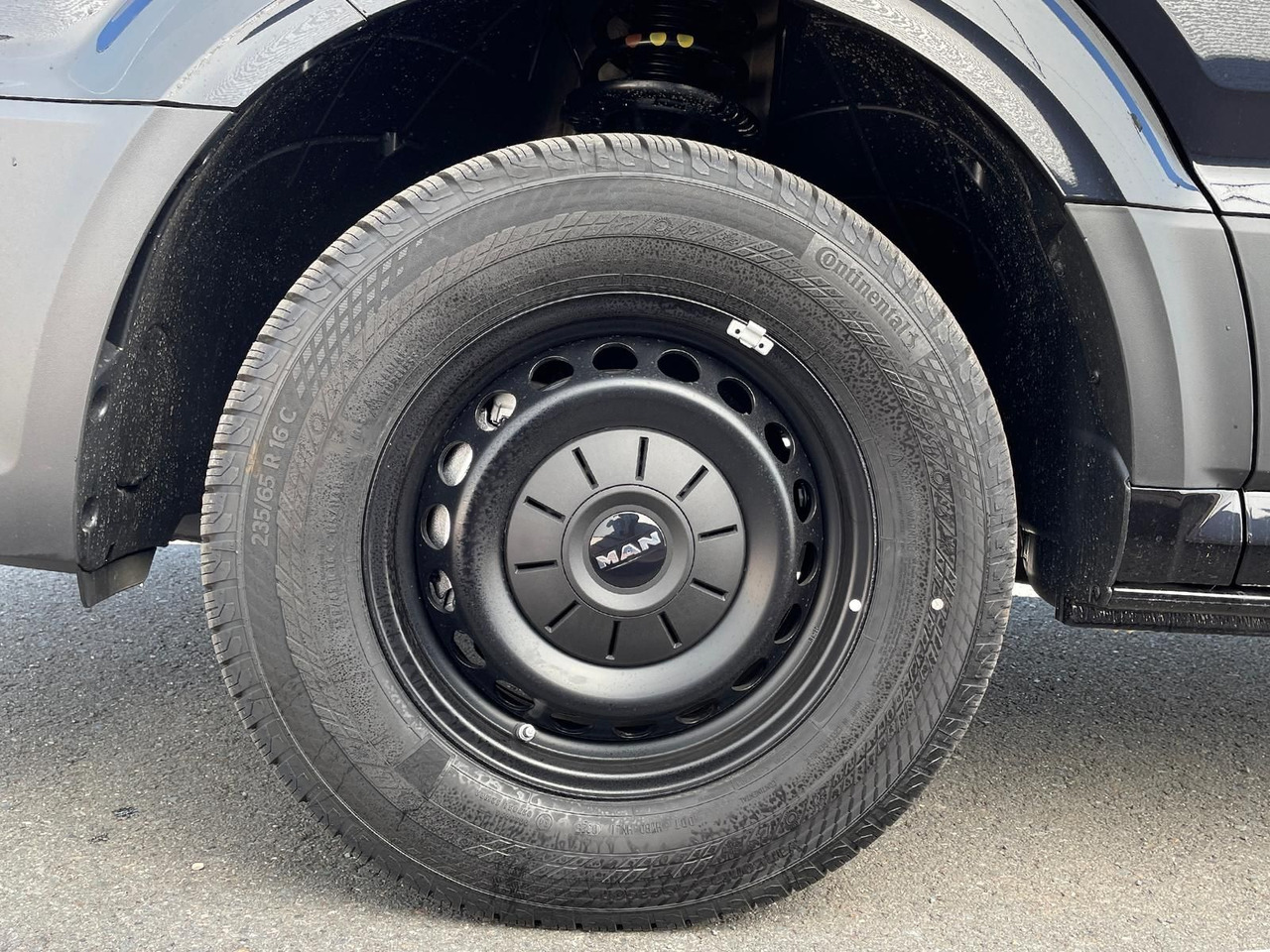 Furgoneta combi nuevo MAN TGE 3.180 Pritsche DOKA LR 4x4 ACC LED DIFF-SPER: foto 29