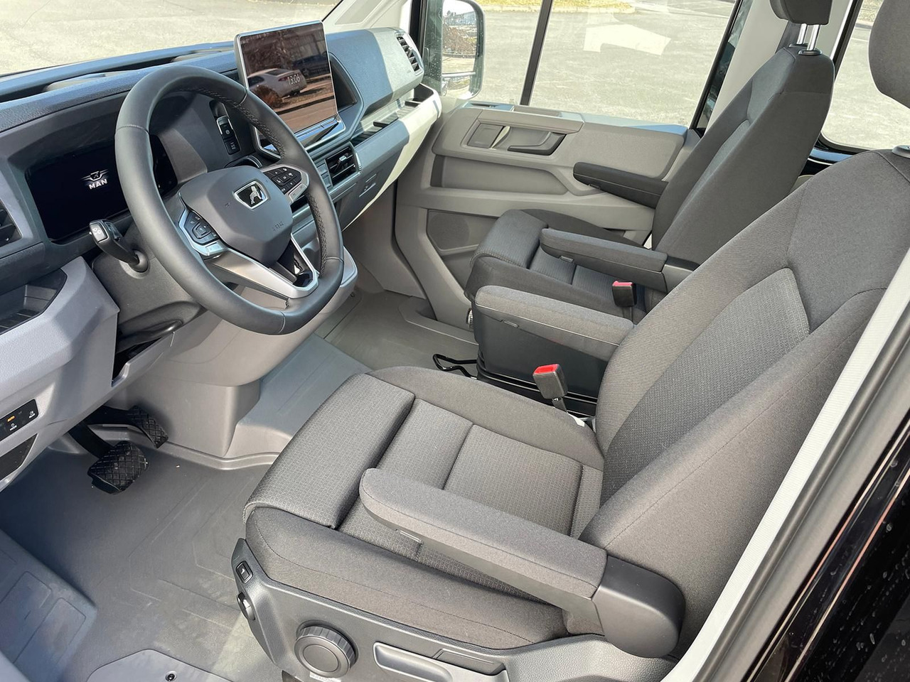 Furgoneta combi nuevo MAN TGE 3.180 Pritsche DOKA LR 4x4 ACC LED DIFF-SPER: foto 13