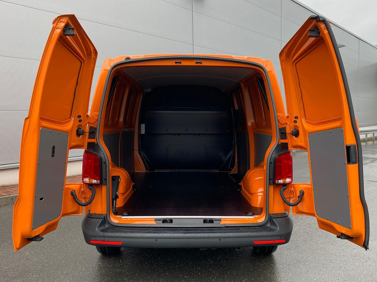 Coche Volkswagen T6.1 Transporter Kasten lang LED PDC KLIMA SITZH: foto 11