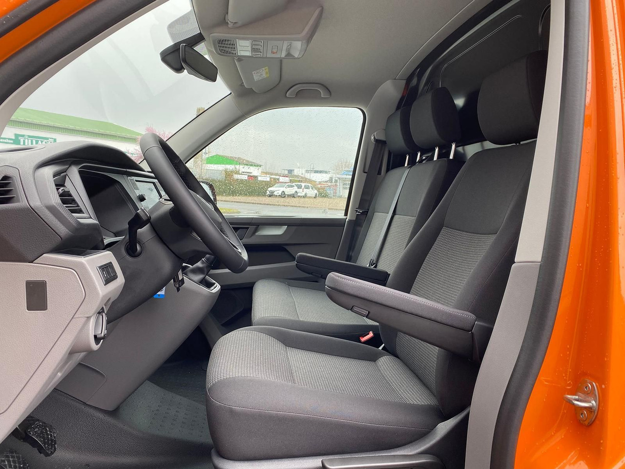 Coche Volkswagen T6.1 Transporter Kasten lang LED PDC KLIMA SITZH: foto 12