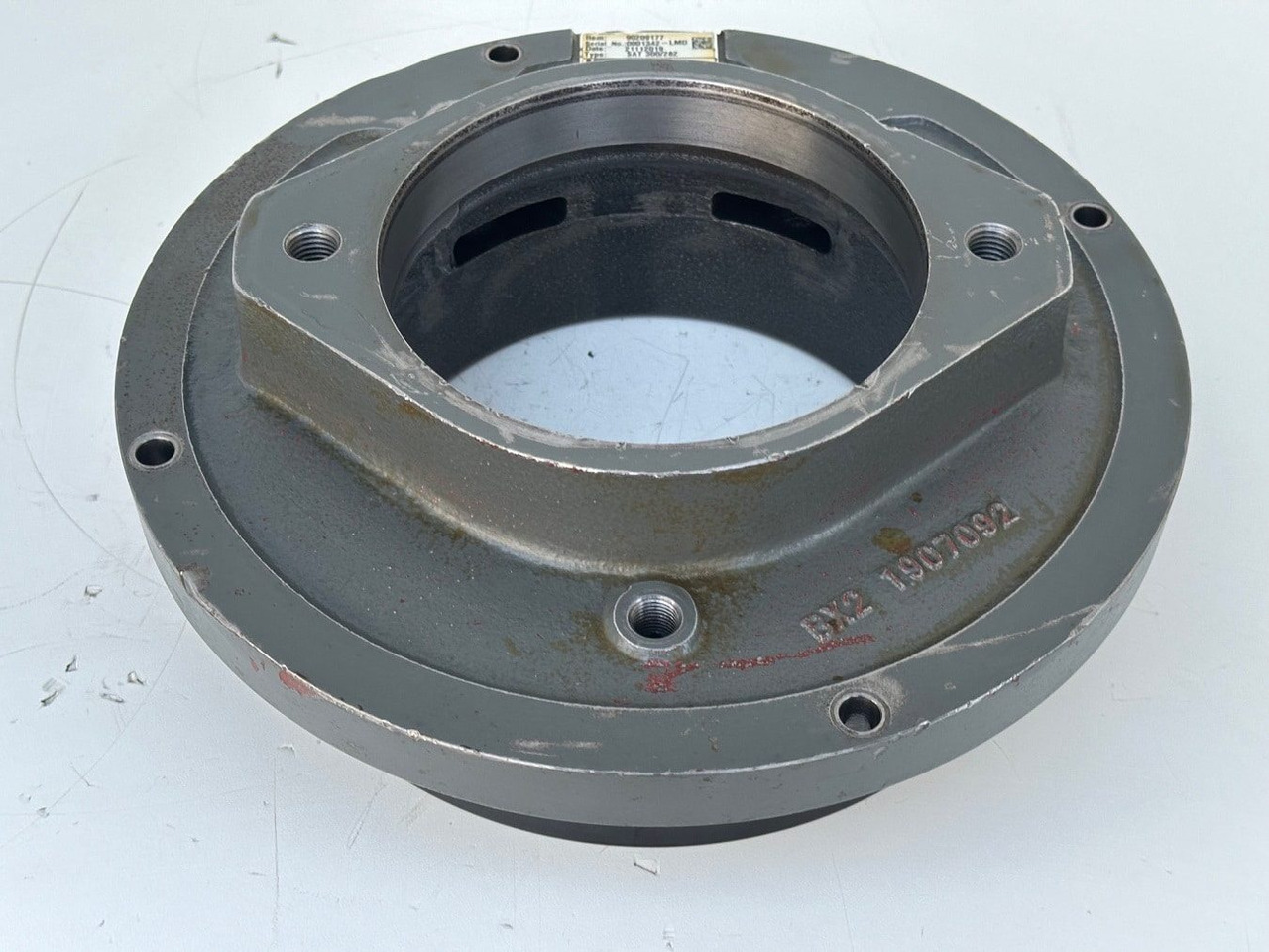 Liebherr Bremse ID-Nr.90209190. SAT300/282. LH40 C LH40 CP, LH40 M, LH40MP, LH50 CHR, LH50 CHRP, LH50 M, LH50 MHR, LH50 MHRP, LH50MT. #BR.01342# - Reductor de giro para Maquinaria de construcción: foto 1 Liebherr Bremse ID-Nr.90209190. SAT300/282. LH40 C LH40 CP, LH40 M, LH40MP, LH50 CHR, LH50 CHRP, LH50 M, LH50 MHR, LH50 MHRP, LH50MT. #BR.01342# - Reductor de giro para Maquinaria de construcción: foto 1