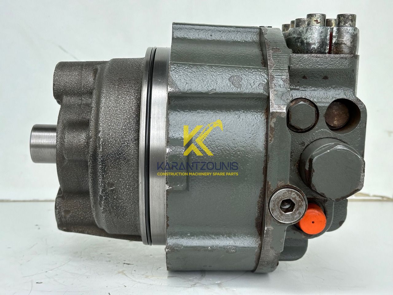 Liebherr Hydraulikeinbaumotor CMVE O 108. ID-Nr.10118562 - ID-Nr.10132610 - ID-Nr.10129048. LOS1916, LOS916, LOS926, R906, R916, R918, R920, R922, R924, R926COMP, R926, R936. #28313# - Motor hidráulico para Maquinaria de construcción: foto 4 Liebherr Hydraulikeinbaumotor CMVE O 108. ID-Nr.10118562 - ID-Nr.10132610 - ID-Nr.10129048. LOS1916, LOS916, LOS926, R906, R916, R918, R920, R922, R924, R926COMP, R926, R936. #28313# - Motor hidráulico para Maquinaria de construcción: foto 4