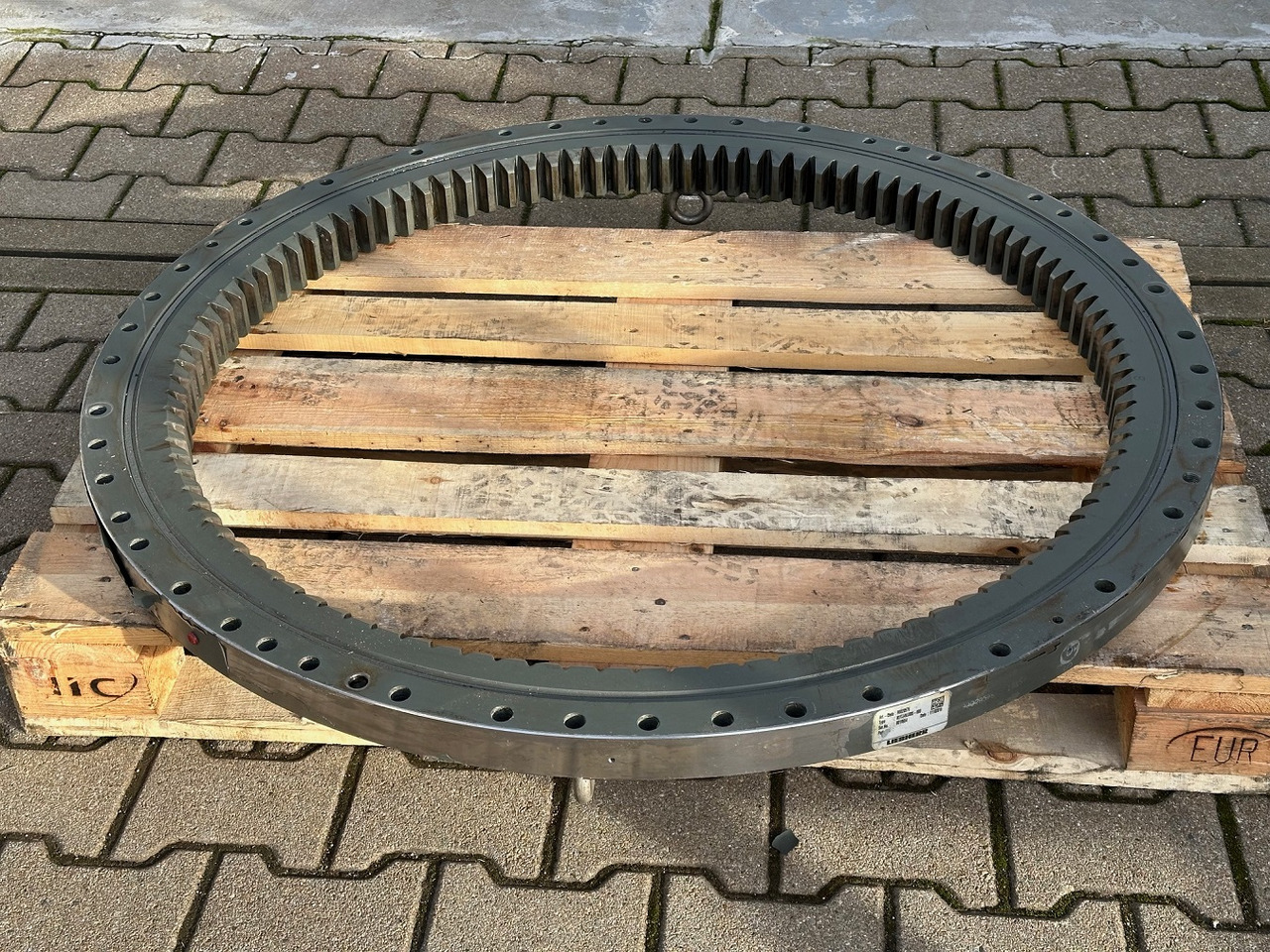 Liebherr Kugeldrehverbindung Typ:KUD34VJ005-000. ID-Nr.90020576. R914 COMP-1194. #10654# - Corona de giro para Excavadora de cadenas: foto 4 Liebherr Kugeldrehverbindung Typ:KUD34VJ005-000. ID-Nr.90020576. R914 COMP-1194. #10654# - Corona de giro para Excavadora de cadenas: foto 4
