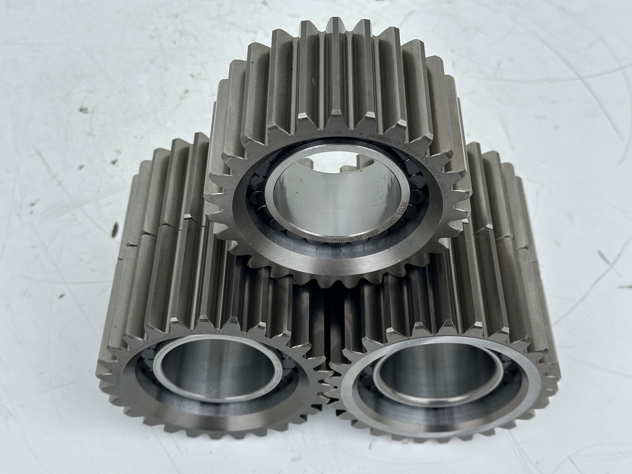 Liebherr Planetenrad ID-Nr.90205840. FAT350P126 - FAT350P138. R920 - R922 - R924 - R925 - R926 - R930 T. #90205840.22.05.01# - Mando final para Excavadora de cadenas: foto 3 Liebherr Planetenrad ID-Nr.90205840. FAT350P126 - FAT350P138. R920 - R922 - R924 - R925 - R926 - R930 T. #90205840.22.05.01# - Mando final para Excavadora de cadenas: foto 3