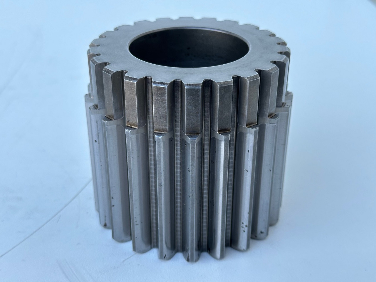 Liebherr Sonnenrad ID-Nr.90016258. FAT400P112,FAT400P130,FAT400P139,LOS1936,LOS926,R926,R928,R930,R934,R936,R938,R940,R944,R946,R950T. #90016258.06.08.02# - Mando final para Excavadora de cadenas: foto 3 Liebherr Sonnenrad ID-Nr.90016258. FAT400P112,FAT400P130,FAT400P139,LOS1936,LOS926,R926,R928,R930,R934,R936,R938,R940,R944,R946,R950T. #90016258.06.08.02# - Mando final para Excavadora de cadenas: foto 3