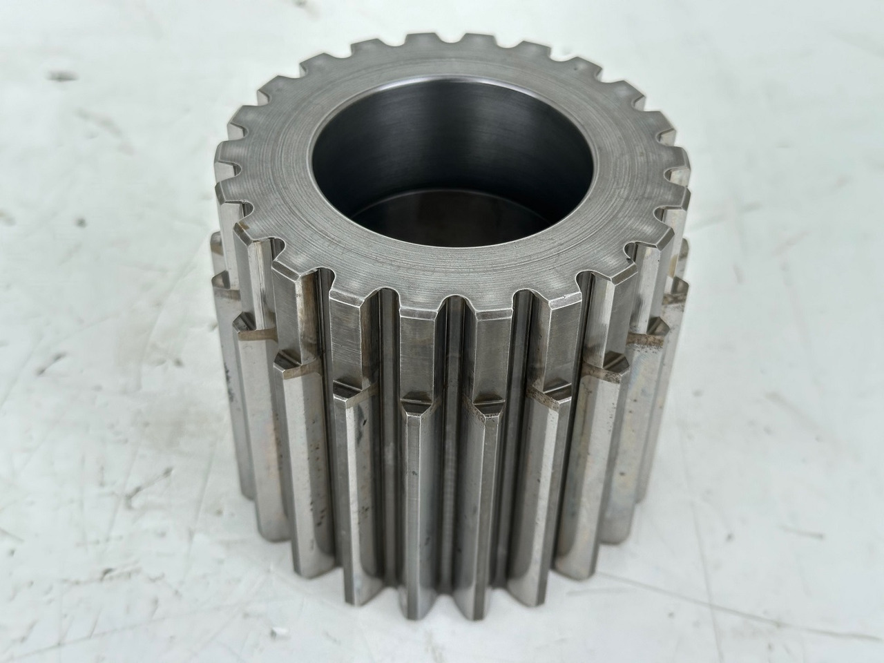 Liebherr Sonnenrad ID-Nr.90016258. FAT400P112,FAT400P130,FAT400P139,LOS1936,LOS926,R926,R928,R930,R934,R936,R938,R940,R944,R946,R950T. #90016258.28.09# - Mando final para Excavadora: foto 1 Liebherr Sonnenrad ID-Nr.90016258. FAT400P112,FAT400P130,FAT400P139,LOS1936,LOS926,R926,R928,R930,R934,R936,R938,R940,R944,R946,R950T. #90016258.28.09# - Mando final para Excavadora: foto 1