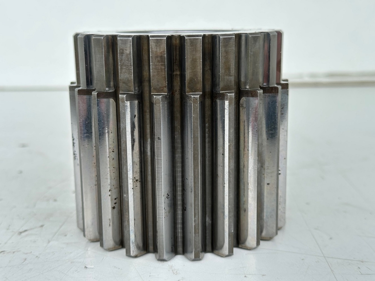 Liebherr Sonnenrad ID-Nr.90016258. FAT400P112,FAT400P130,FAT400P139,LOS1936,LOS926,R926,R928,R930,R934,R936,R938,R940,R944,R946,R950T. #90016258.28.09# - Mando final para Excavadora: foto 2 Liebherr Sonnenrad ID-Nr.90016258. FAT400P112,FAT400P130,FAT400P139,LOS1936,LOS926,R926,R928,R930,R934,R936,R938,R940,R944,R946,R950T. #90016258.28.09# - Mando final para Excavadora: foto 2