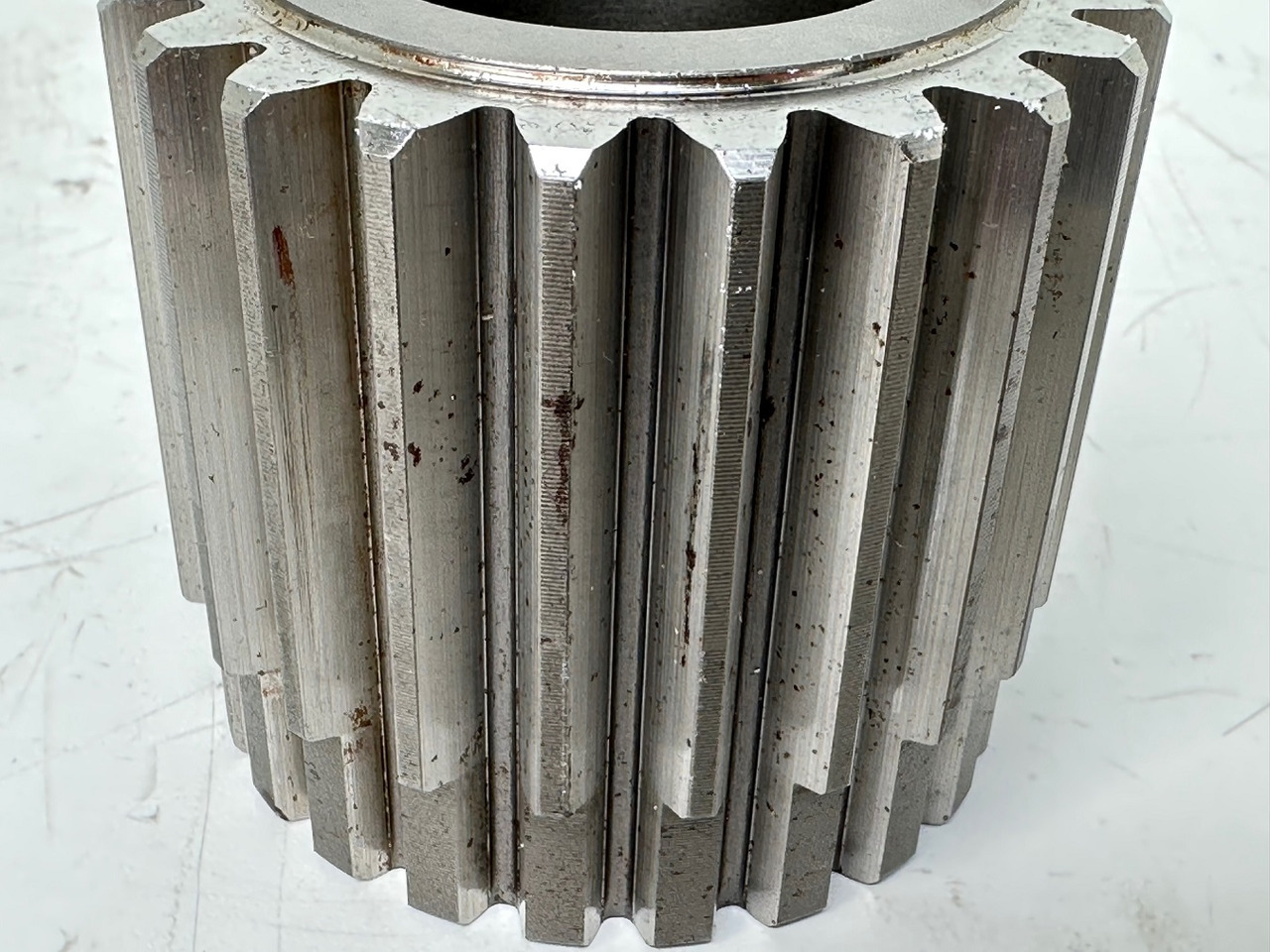 Liebherr Sonnenrad ID-Nr.9442837. FAT350 - FAT350P022 - FAT350P032 - FAT350P059 - FAT350P062 - FAT350P068 - FAT350P079. LH22, LOS103, ER912, LOS914, LOS924 COMP, R313, R317, R900, R902, R904, R912, - Caja de cambios para Excavadora de cadenas: foto 4 Liebherr Sonnenrad ID-Nr.9442837. FAT350 - FAT350P022 - FAT350P032 - FAT350P059 - FAT350P062 - FAT350P068 - FAT350P079. LH22, LOS103, ER912, LOS914, LOS924 COMP, R313, R317, R900, R902, R904, R912, - Caja de cambios para Excavadora de cadenas: foto 4