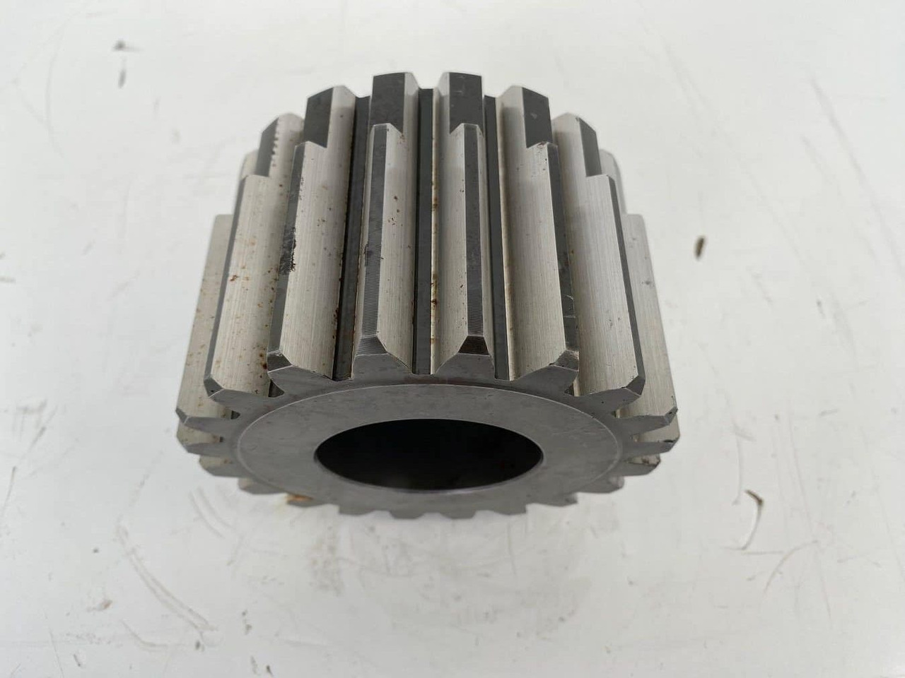 Liebherr Sonnenrad ID-Nr.9443784 - ID-Nr.944378403. FAT550, FAT550P046. - Mando final para Excavadora de cadenas: foto 4 Liebherr Sonnenrad ID-Nr.9443784 - ID-Nr.944378403. FAT550, FAT550P046. - Mando final para Excavadora de cadenas: foto 4