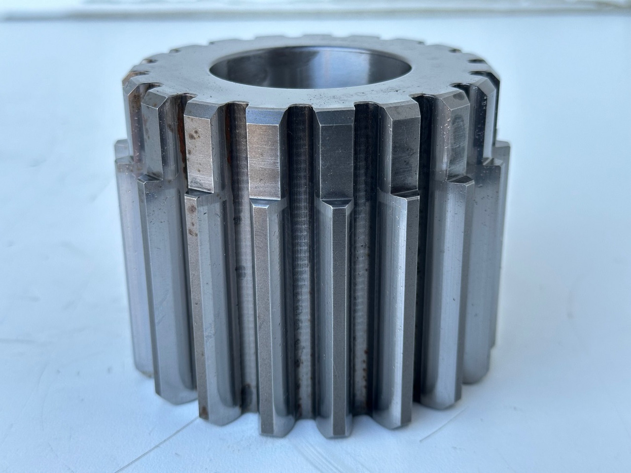 Liebherr Sonnenrad ID-Nr.969490701. FAT355P076-FAT355P077-FAT355P120. LH26,LH30C,LH40C,LO1916,LO1926,LOS916,LOS926,R906,R916,R920,R922,R924,R926. #969490701.06.08# - Mando final para Excavadora de cadenas: foto 4 Liebherr Sonnenrad ID-Nr.969490701. FAT355P076-FAT355P077-FAT355P120. LH26,LH30C,LH40C,LO1916,LO1926,LOS916,LOS926,R906,R916,R920,R922,R924,R926. #969490701.06.08# - Mando final para Excavadora de cadenas: foto 4
