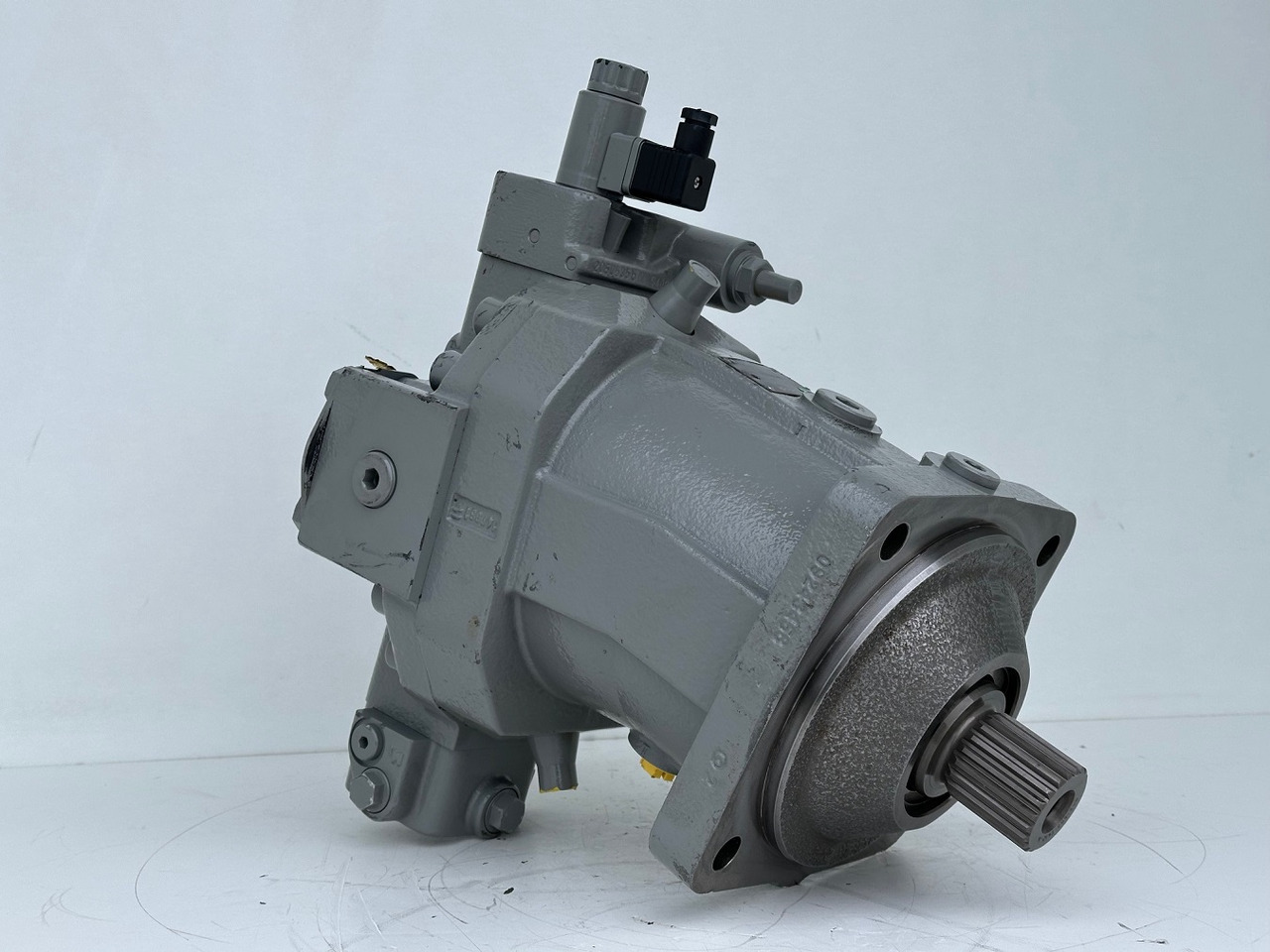 Liebherr Verstellmotor ID-Nr.510240108 - Hydromatik Rexroth Axialkolben-Verstellmotor Typ:A6VM140EP2D/63W-VZB017HB. #24338069# - Motor hidráulico para Grúa sobre orugas: foto 2 Liebherr Verstellmotor ID-Nr.510240108 - Hydromatik Rexroth Axialkolben-Verstellmotor Typ:A6VM140EP2D/63W-VZB017HB. #24338069# - Motor hidráulico para Grúa sobre orugas: foto 2