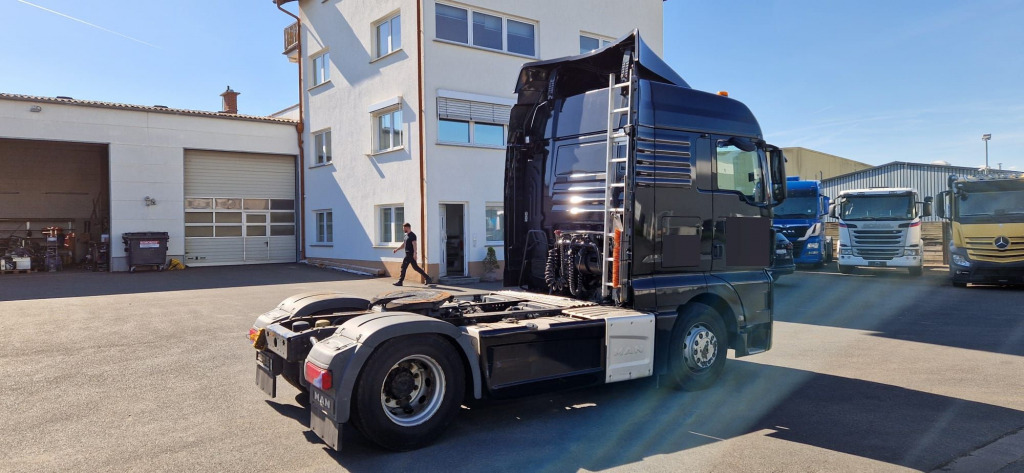MAN TGX 18.500 (Nr. 6046) - Cabeza tractora: foto 2 MAN TGX 18.500 (Nr. 6046) - Cabeza tractora: foto 2