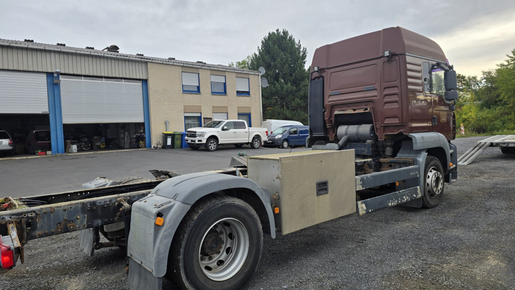 MAN TGA 18.430 4x2 (Nr. 6167) - Camión chasis: foto 5 MAN TGA 18.430 4x2 (Nr. 6167) - Camión chasis: foto 5