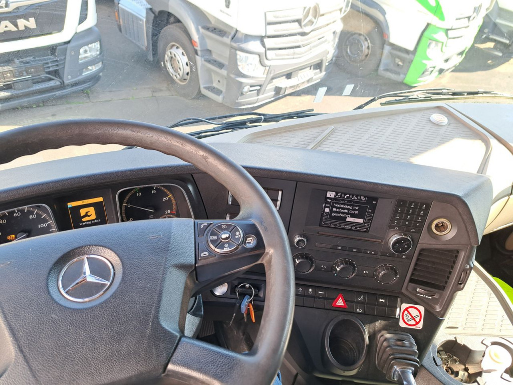 Mercedes Benz Actros 2642 Fahrgestell ohne Aufbau (Nr. 5800) - Camión chasis: foto 5 Mercedes Benz Actros 2642 Fahrgestell ohne Aufbau (Nr. 5800) - Camión chasis: foto 5