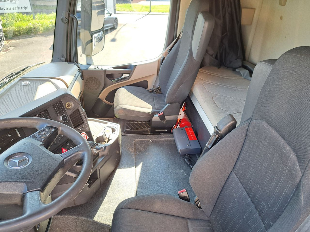 Mercedes Benz Actros 2642 Fahrgestell ohne Aufbau (Nr. 5800) - Camión chasis: foto 3 Mercedes Benz Actros 2642 Fahrgestell ohne Aufbau (Nr. 5800) - Camión chasis: foto 3