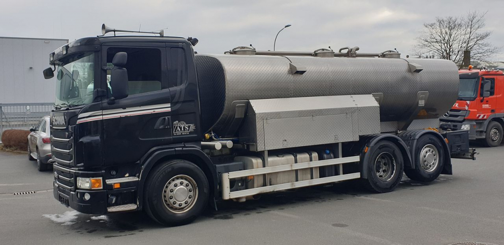 Scania G 420 (Nr. 5078) - Camión cisterna: foto 4 Scania G 420 (Nr. 5078) - Camión cisterna: foto 4