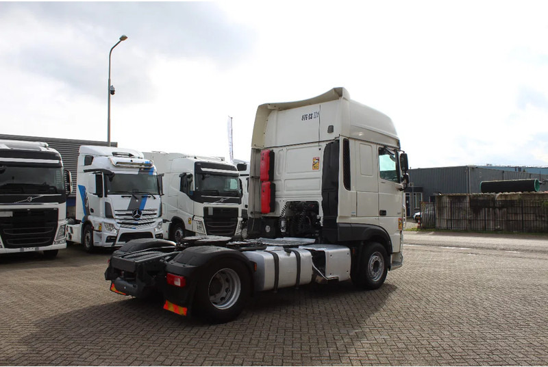 DAF XF 106.480 * RETARDER * BIG TANK * 4X2 * BIG SPACE * - Cabeza tractora: foto 4 DAF XF 106.480 * RETARDER * BIG TANK * 4X2 * BIG SPACE * - Cabeza tractora: foto 4