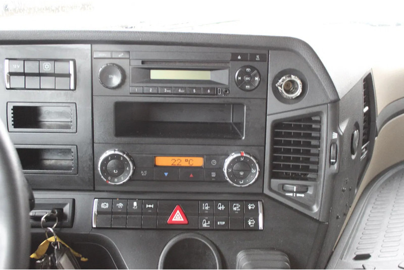 Cabeza tractora Mercedes-Benz Actros 1942 * 4x2 * 2 TANK * MEGA *: foto 13