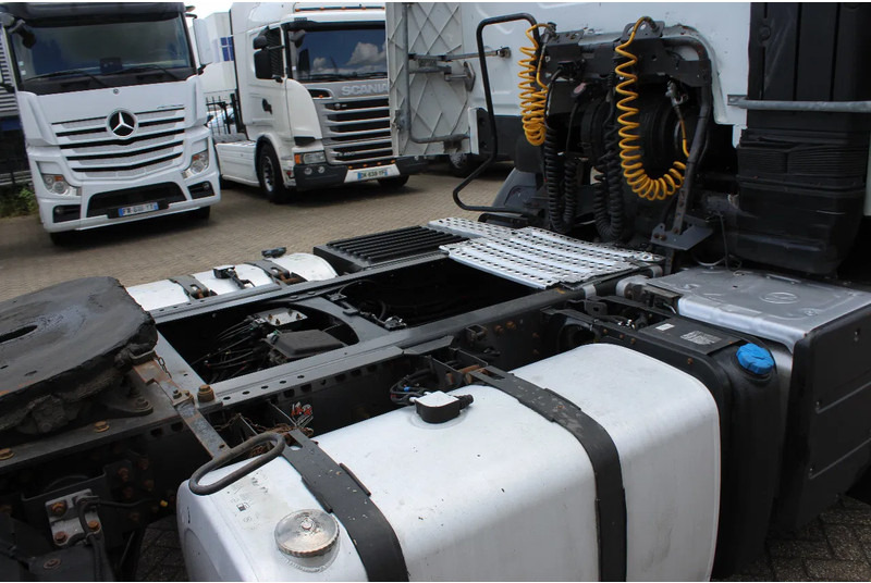 Cabeza tractora Renault Premium 460 * RETARDER * EURO5. EEV *2x Tank * 4X2 *: foto 9