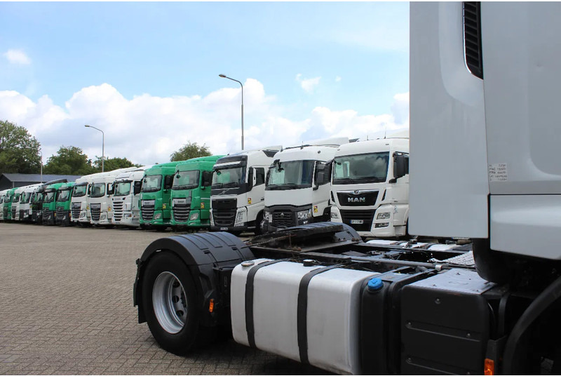 Cabeza tractora Renault Premium 460 * RETARDER * EURO5. EEV *2x Tank * 4X2 *: foto 8