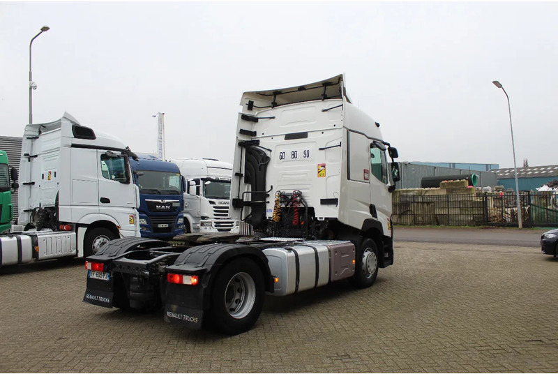 Renault T440 * 2 TANK * 4x2 * - Cabeza tractora: foto 4 Renault T440 * 2 TANK * 4x2 * - Cabeza tractora: foto 4