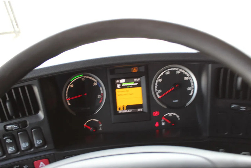 Cabeza tractora Scania R490 * RETARDER * 2 TANK * 4X2 *: foto 20