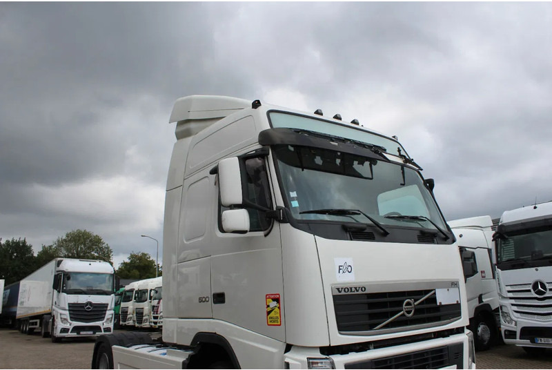 Volvo FH 13.500 * EURO5 * 2 TANK * 4X2 * chassi 2013 * top condition - Cabeza tractora: foto 4 Volvo FH 13.500 * EURO5 * 2 TANK * 4X2 * chassi 2013 * top condition - Cabeza tractora: foto 4
