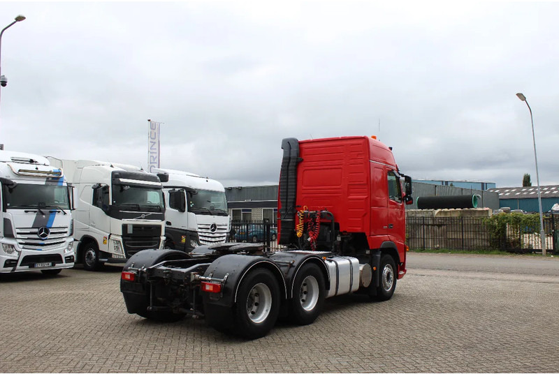 Volvo FH 16.550 * MANUAL * 6X4 * - Cabeza tractora: foto 4 Volvo FH 16.550 * MANUAL * 6X4 * - Cabeza tractora: foto 4