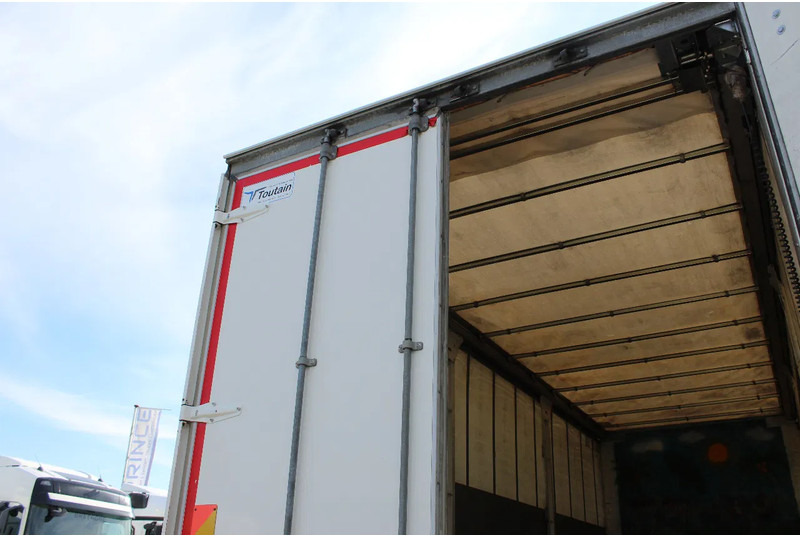 Camión caja cerrada Mercedes-Benz Antos 1824 * EURO6 * 4X2 *: foto 13