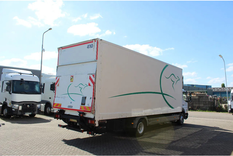 Mercedes-Benz Atego 1224 * EURO5 * MANUAL * 1 BED * - Camión caja cerrada: foto 4 Mercedes-Benz Atego 1224 * EURO5 * MANUAL * 1 BED * - Camión caja cerrada: foto 4