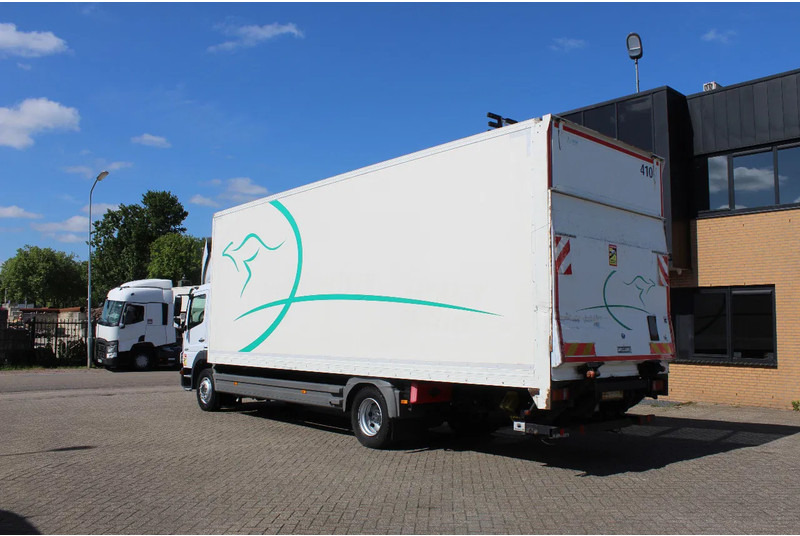 Mercedes-Benz Atego 1224 * EURO5 * MANUAL * 1 BED * - Camión caja cerrada: foto 3 Mercedes-Benz Atego 1224 * EURO5 * MANUAL * 1 BED * - Camión caja cerrada: foto 3