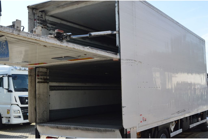 Camión caja cerrada Renault Midlum 270 * MANUAL * EURO5 * 4X2 *: foto 20