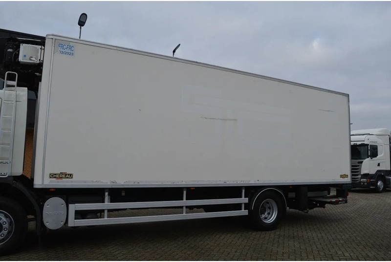 Volvo * EURO5 * CARRIER SUPRA 950MT * 4X2 * - Camión frigorífico: foto 3 Volvo * EURO5 * CARRIER SUPRA 950MT * 4X2 * - Camión frigorífico: foto 3