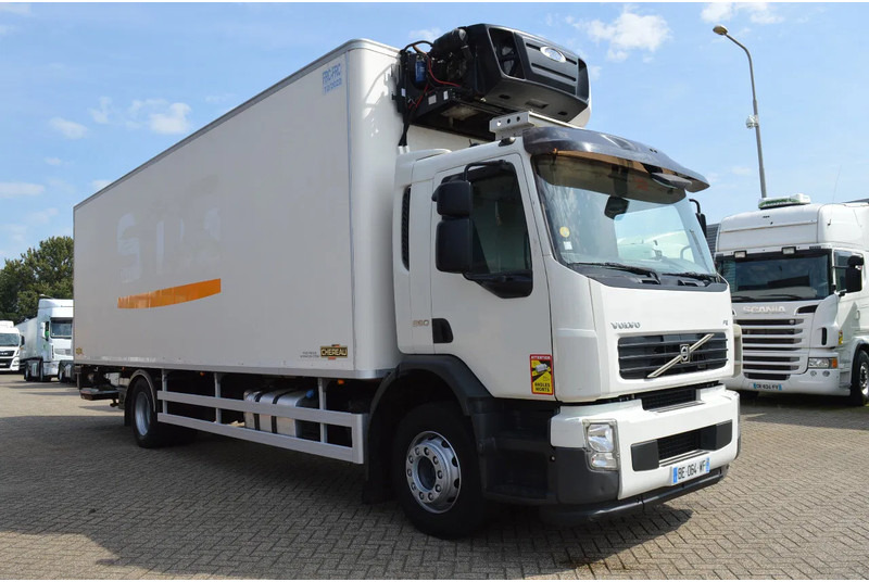 Volvo FE 260 * EURO5 * 4X2 * CARRIER SUPRA 950 MT * 4X2 * MANUAL * - Camión frigorífico: foto 5 Volvo FE 260 * EURO5 * 4X2 * CARRIER SUPRA 950 MT * 4X2 * MANUAL * - Camión frigorífico: foto 5