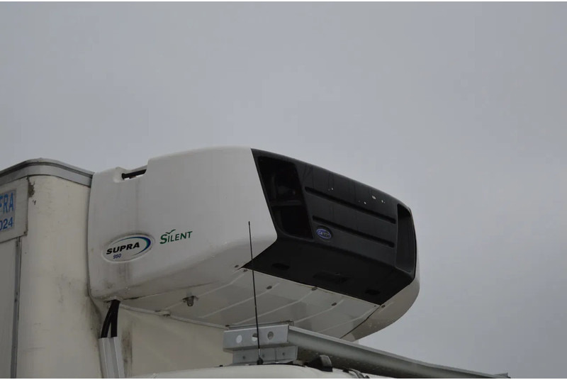Camión frigorífico Volvo FM 370 * EURO5 * CARRIER SUPRA 950 SILENT * 6X2 *: foto 6