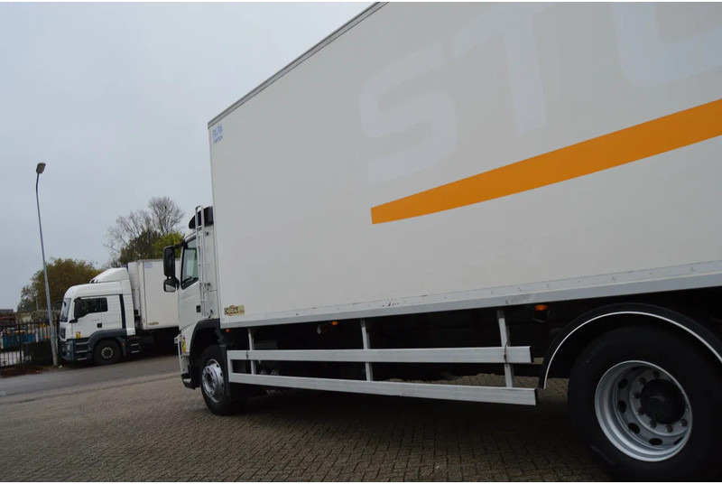 Camión frigorífico Volvo FM 370 * EURO5 * CARRIER SUPRA 950 SILENT * 6X2 *: foto 16