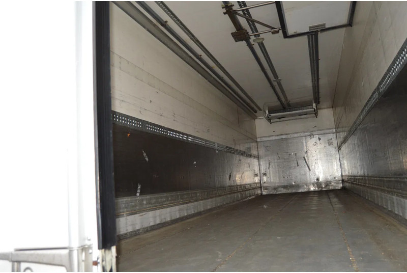 Camión frigorífico Volvo FM 370 * EURO5 * CARRIER SUPRA 950 SILENT * 6X2 *: foto 13