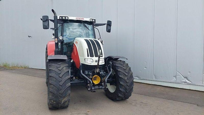 Steyr 6175 CVT - Tractor: foto 2 Steyr 6175 CVT - Tractor: foto 2