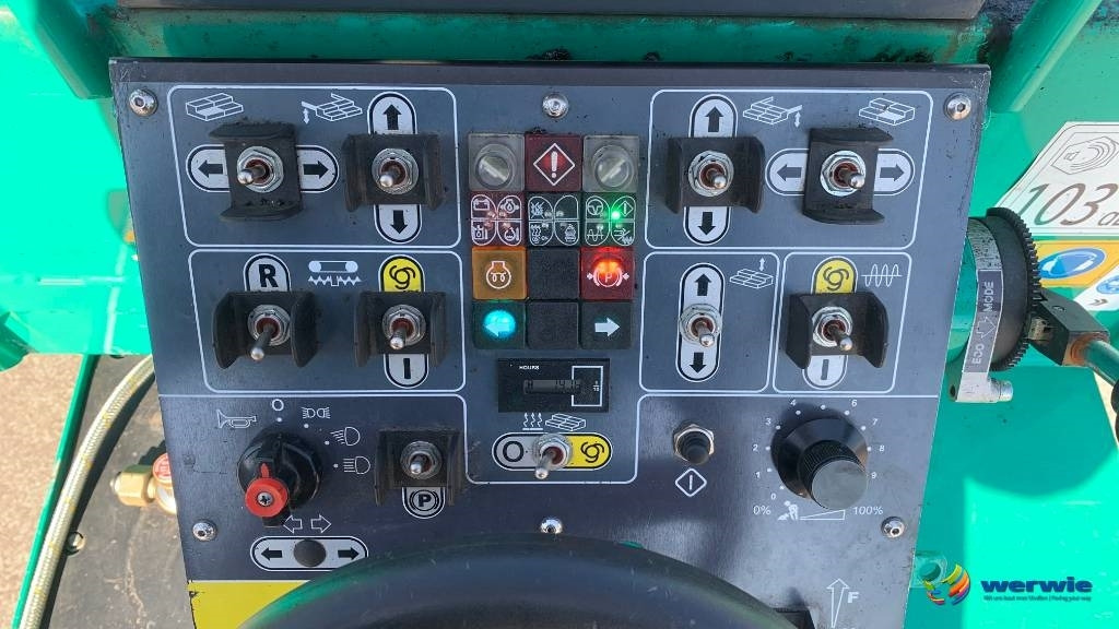 Pavimentadora de asfalto Vögele MINI 500 / AB135V (0,80 - 1,35 m): foto 24