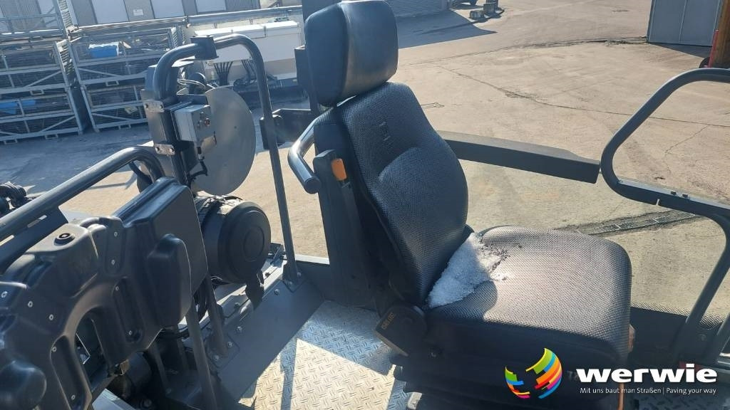 Pavimentadora de asfalto Vögele MT 3000-3i: foto 23