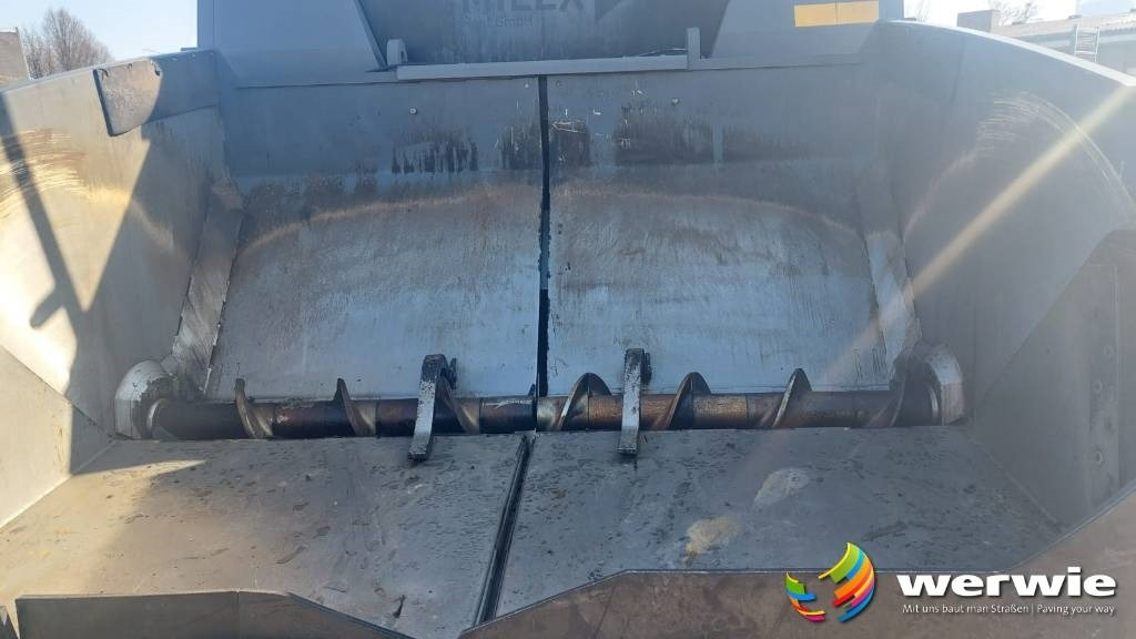 Pavimentadora de asfalto Vögele MT 3000-3i: foto 9