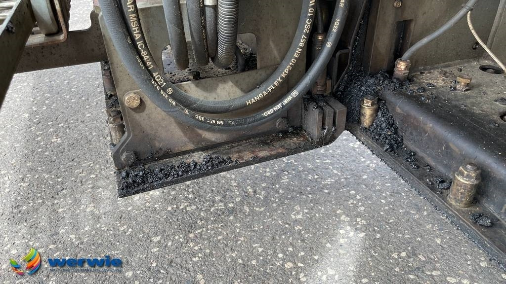 Pavimentadora de asfalto Vögele SUPER 1300-3i / AB340-3TV (1,80 - 3,40 m): foto 24