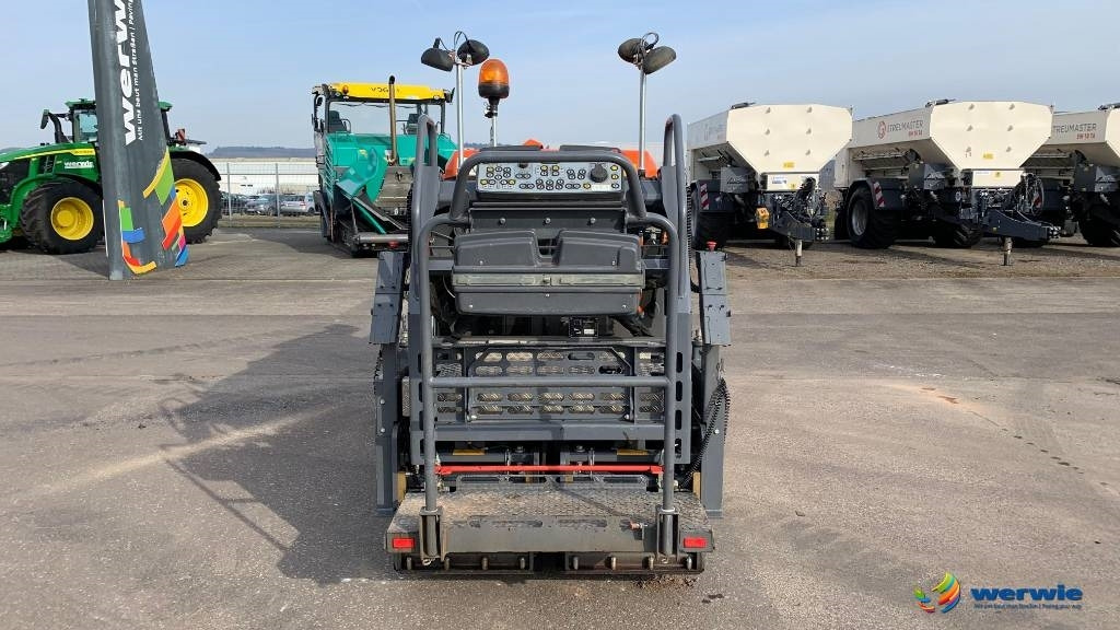 Vögele SUPER 800i / AB220TV (1,20 - 2,20 m) - Pavimentadora de asfalto: foto 3 Vögele SUPER 800i / AB220TV (1,20 - 2,20 m) - Pavimentadora de asfalto: foto 3