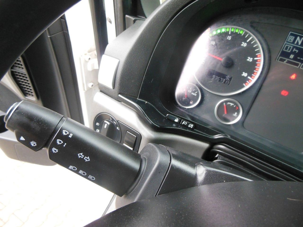 Cabeza tractora MAN TGX 18.480 LLS-U, LOWDECK + KRONE MEGA MAN TGX 18.480 LLS-U, LOWDECK: foto 15